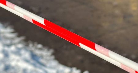 В Днепре на берегу реки обнаружили труп в автомобиле (ФОТО)