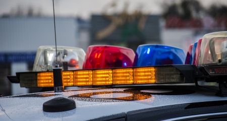 Жуткое фото: на одной из улиц Днепра обнаружили труп человека
